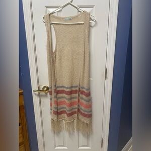 Maurices Crochet Sleeveless Cardigan Duster Size M Open Front Beige
B61b